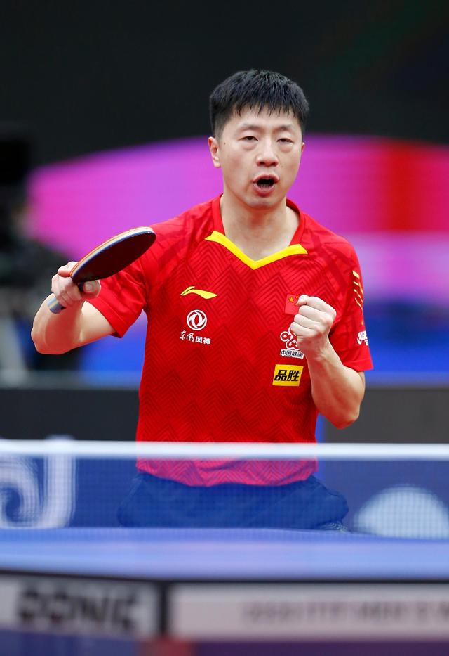 主教练和球 主教练和球